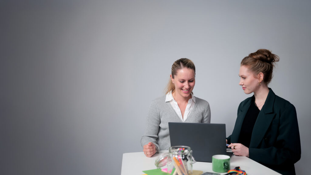 Symbolbild Karrierewege und Onboarding